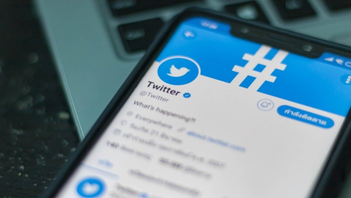 Twitter: Άρχισε το... ξήλωμα των «μπλε τικ» - Μόνο για όσους πληρώνουν, ποιοι διάσημοι το έχασαν