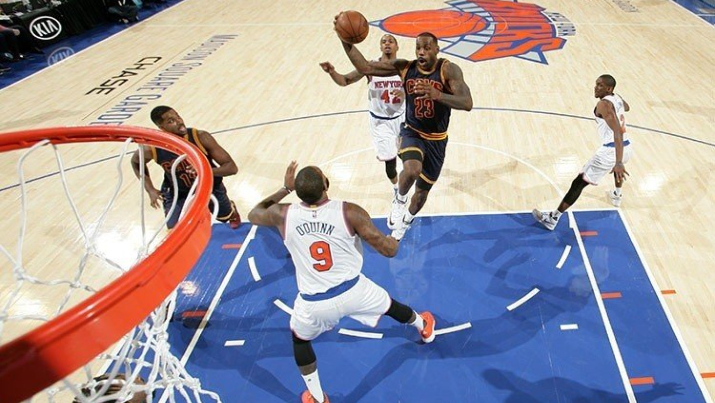 Το βιολί τους οι Καβαλίερς (videos)