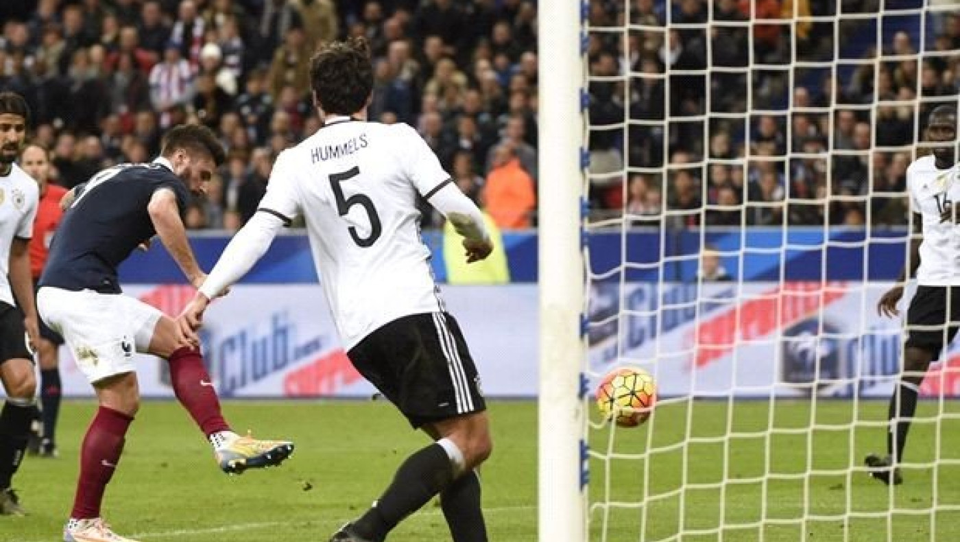 Χούμελς: «Ο κόσμος έχει γ...θεί»