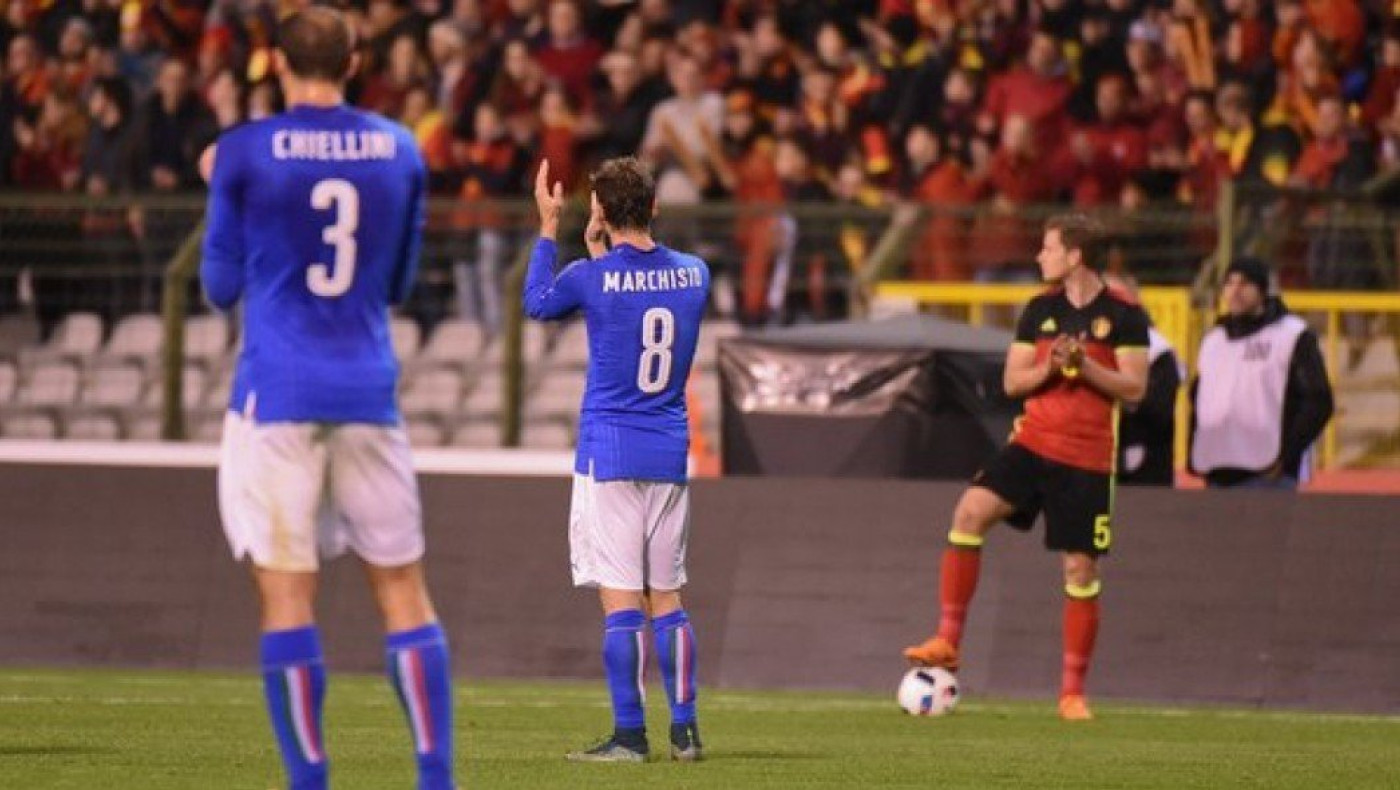 Τίμησαν τα θύματα του «Χέιζελ» Βέλγιο και Ιταλία (video)