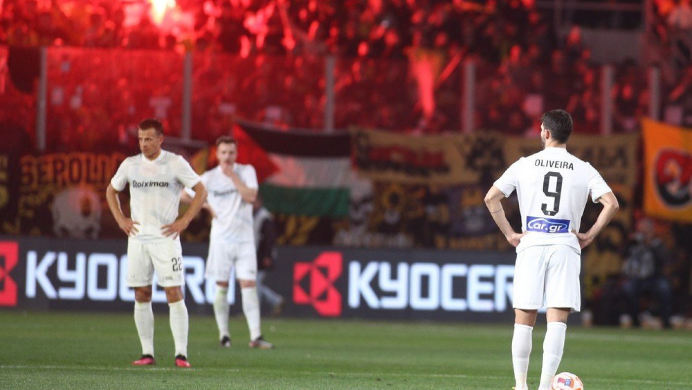 Το ένα χέρι, να νίψει το άλλο και τα δυό…