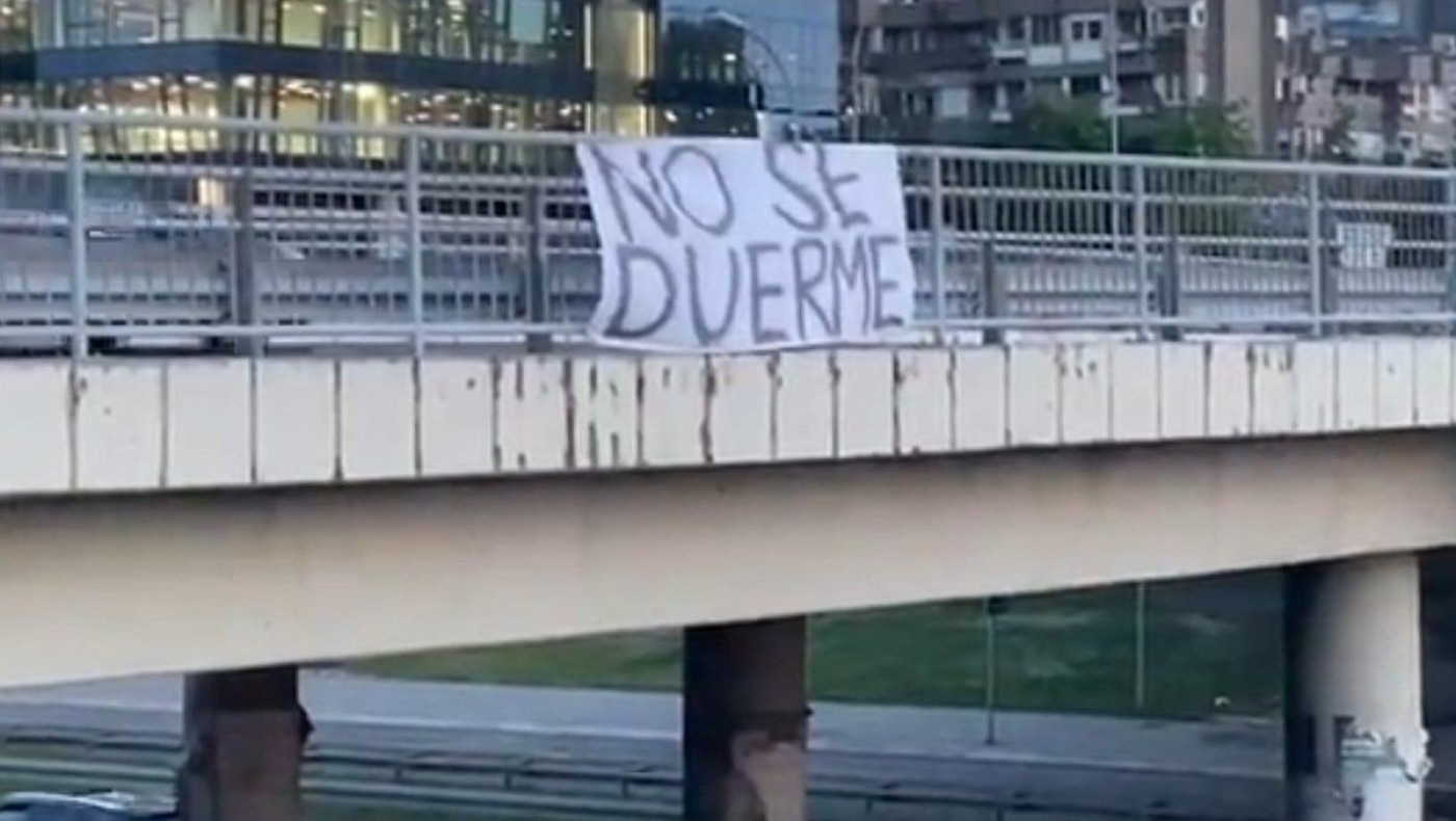 Παρτίζαν - Ρεάλ: Με υβριστικά πανό στα ισπανικά υποδέχθηκαν την Ρεάλ