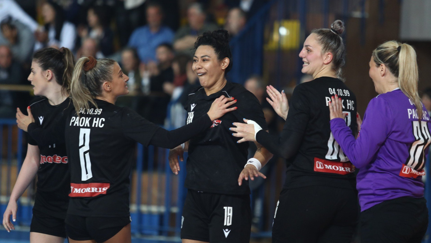 ΠΑΟΚ: Πρωταθλήτρια η γυναικεία ομάδα χάντμπολ για 5η συνεχόμενη χρονιά!