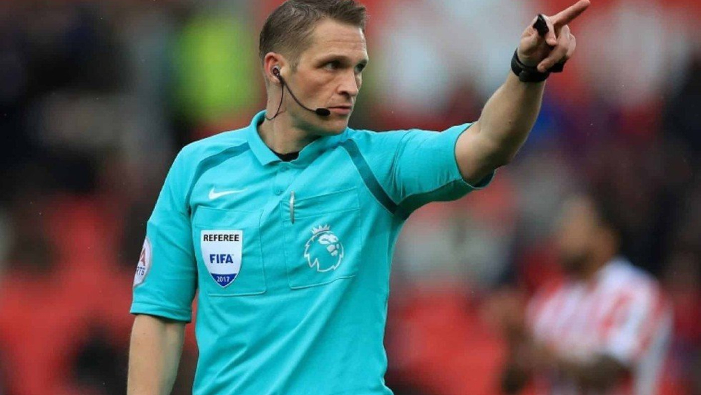 Χωρίς λογική ο ορισμός Πόουσον από τον Μπένετ