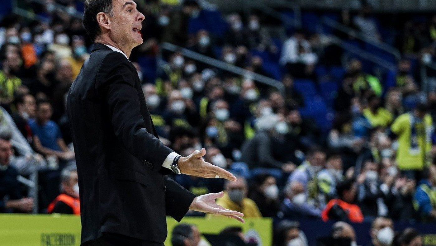 Μπαρτζώκας: «Μπαίνει ο παικταράς βάζει 30, ισιώνεις την γραβάτα και.. γεύεσαι την επιτυχία»