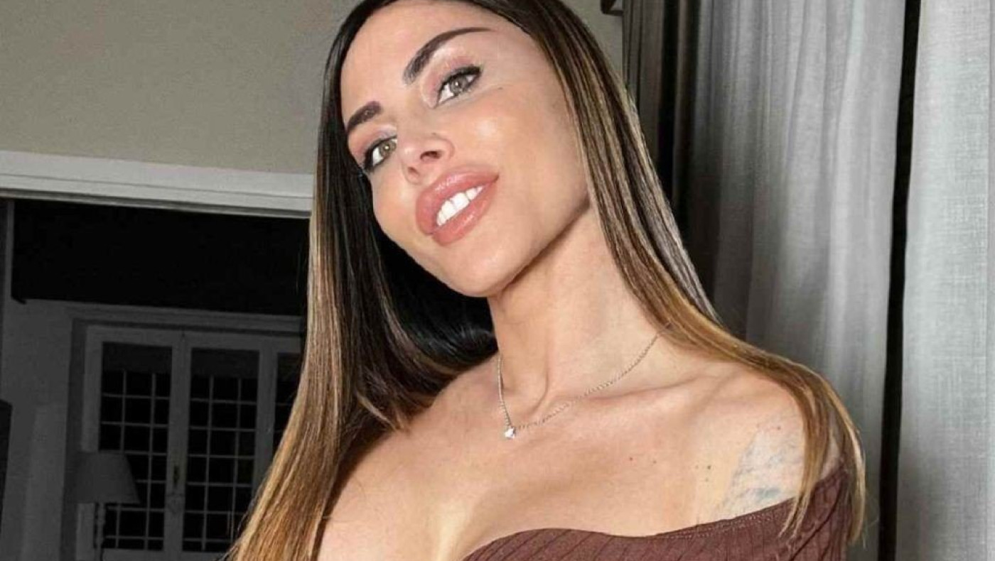 Αυτή είναι η πιο καυτή παρουσιάστρια της ιταλικής τηλεόρασης