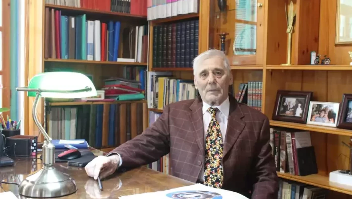 Δημ.Βεργής για τον θάνατο του Παπανικόλα: «Μου ανήκει η τηλεοπτική άδεια»