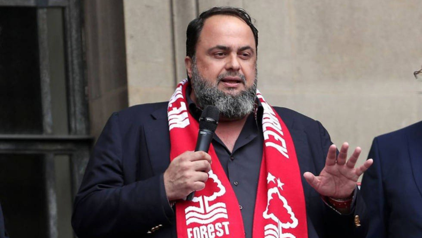 Νότιγχαμ: Πανηγύρισε με τους παίκτες και τον προπονητή την παραμονή ο Μαρινάκης