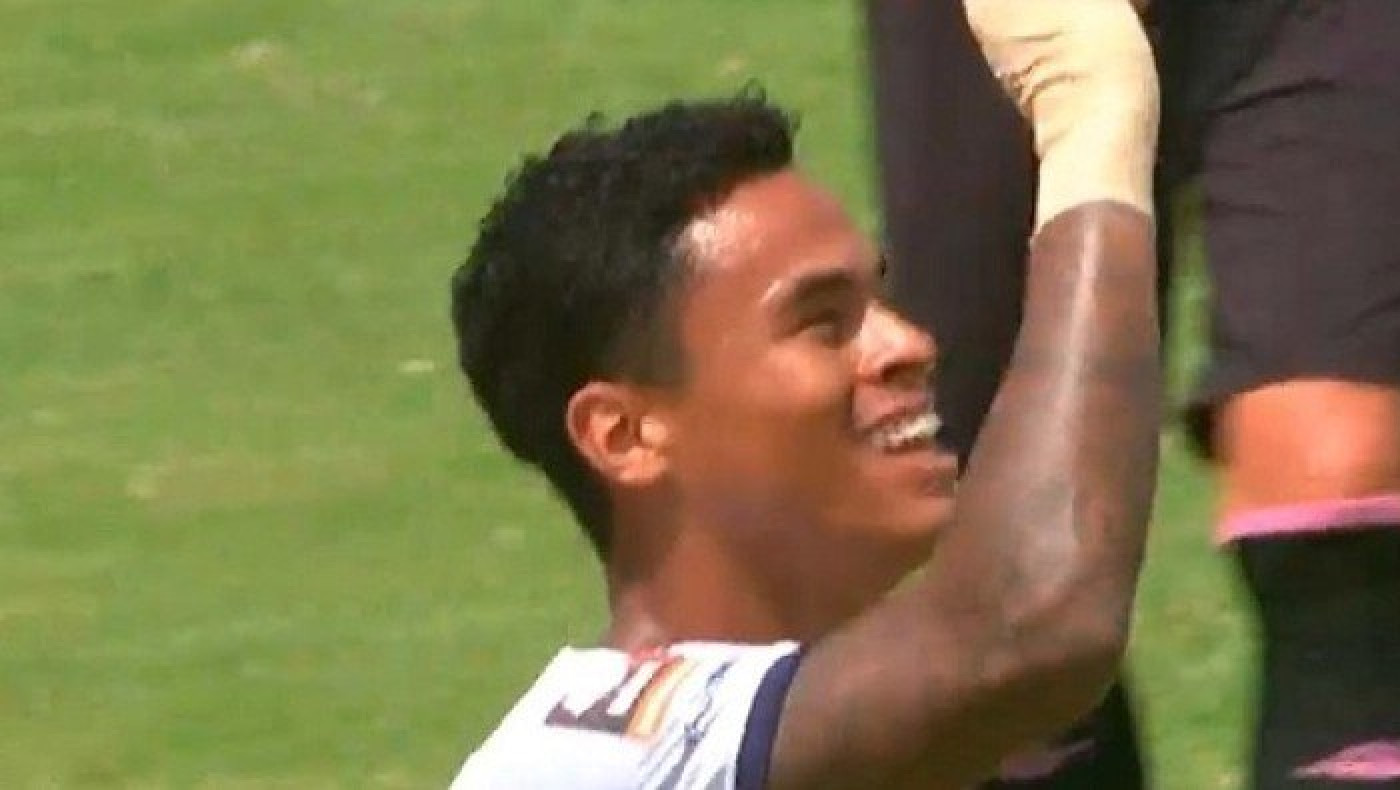 «Πιθανοί προορισμοί για τον γιο του Ολιβάρες ο ΠΑΟΚ, ο Παναθηναϊκός και ο Ολυμπιακός»