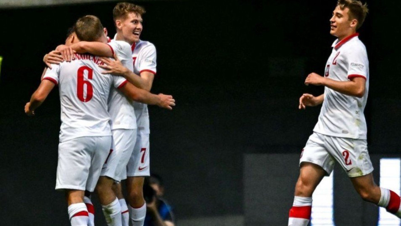 Με γκολ του Μαξιμίλιαν Σνάουτσνερ πρόκριση για την Πολωνία Κ17