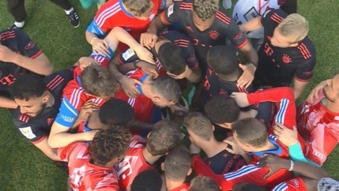 Οι παίκτες της Μπάγερν είδαν από κινητό τα τελευταία λεπτά του Ντόρτμουντ - Μάιντς