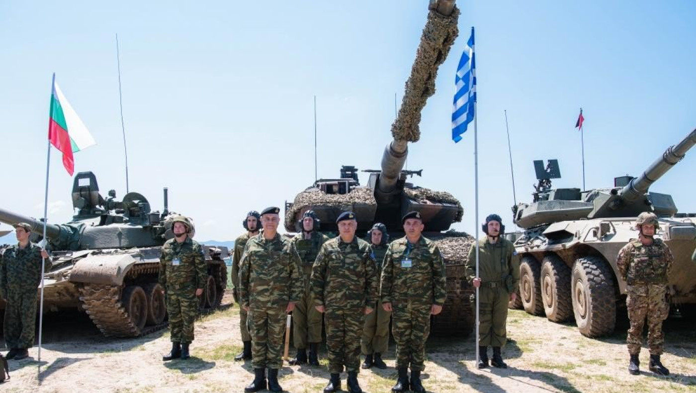 Άστραψαν και βρόντηξαν ελληνικά Leopard-2HEL και ελικόπτερα AH-64A+ στην Βουλγαρία σε άσκηση του ΝΑΤΟ (vid)