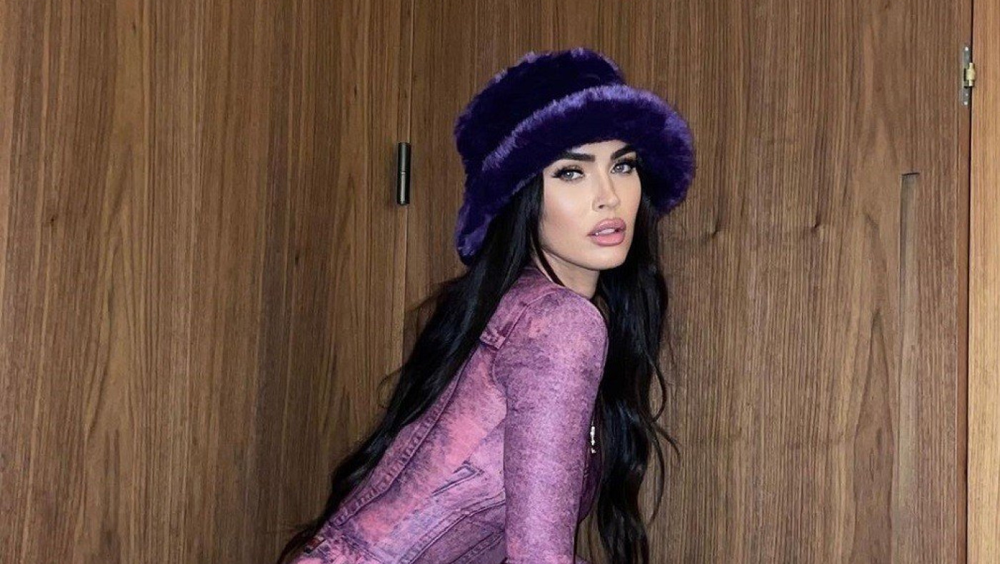 H Μέγκαν Φοξ δεν αγαπάει το σώμα της αλλά εμφανίστηκε με αποκαλυπτικό μαγιό