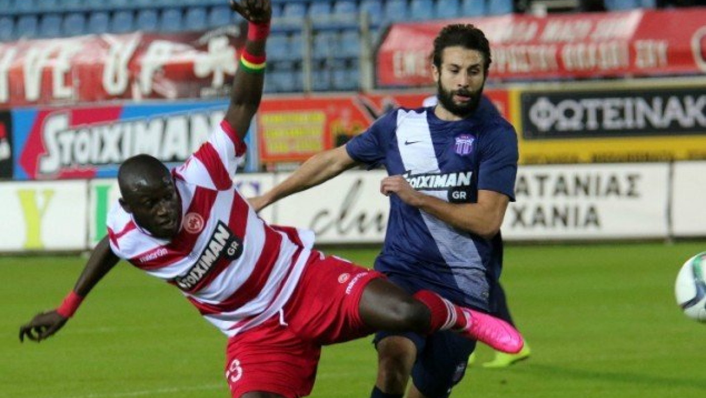 Αντέδρασε και κλώτσησε μπουκάλι ο Αμπντούν! (video)