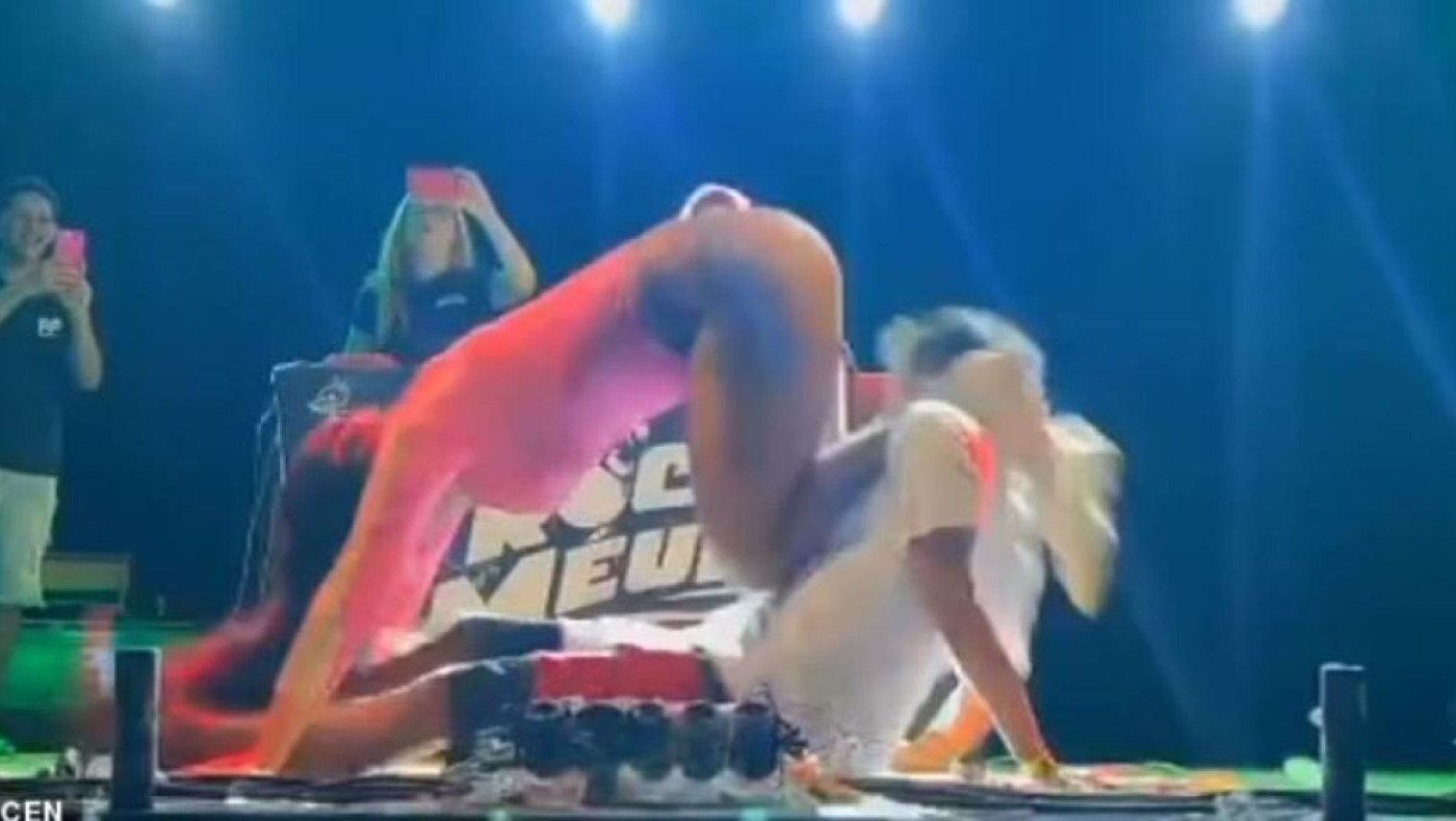 Απίστευτο ατύχημα: Σέξι χορεύτρια τον χτύπησε με τα οπίσθια και εξαρθρώθηκε ο αγκώνας του