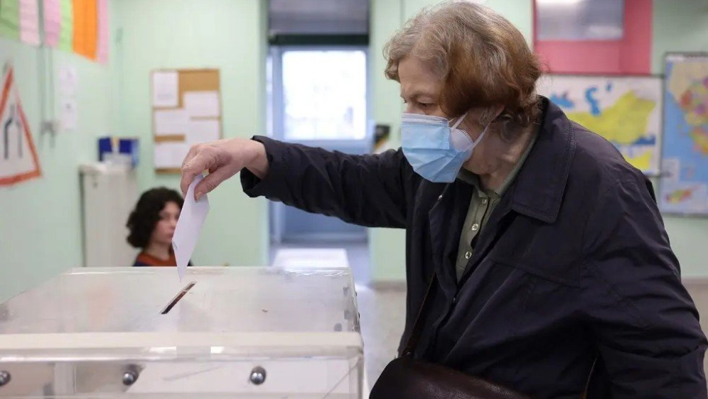 Δημοσκόπηση της Opinion Poll: Έως 44% η ΝΔ, σταθερά στο 20% ο ΣΥΡΙΖΑ