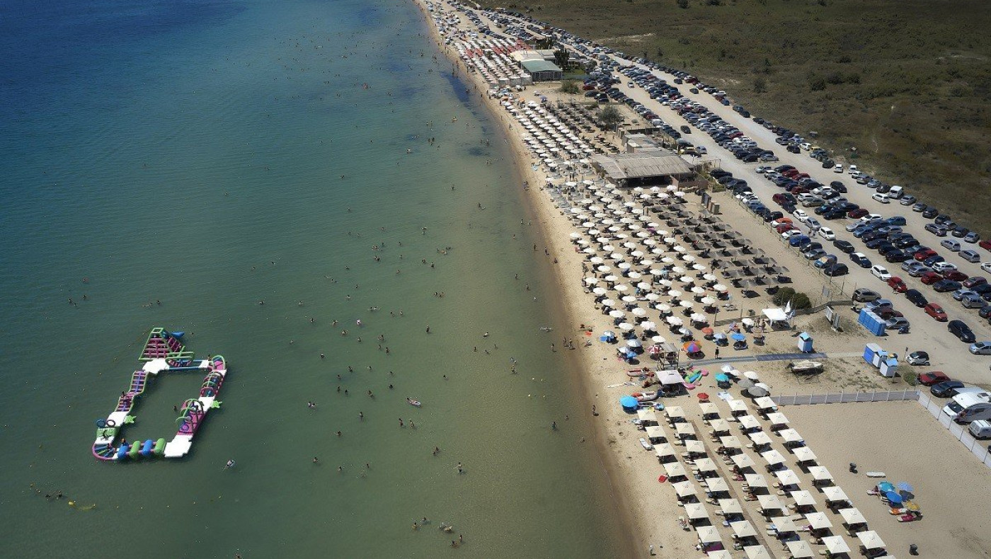 Θεσσαλονίκη: Σε ποιες παραλίες επιτρέπεται το κολύμπι το φετινό καλοκαίρι