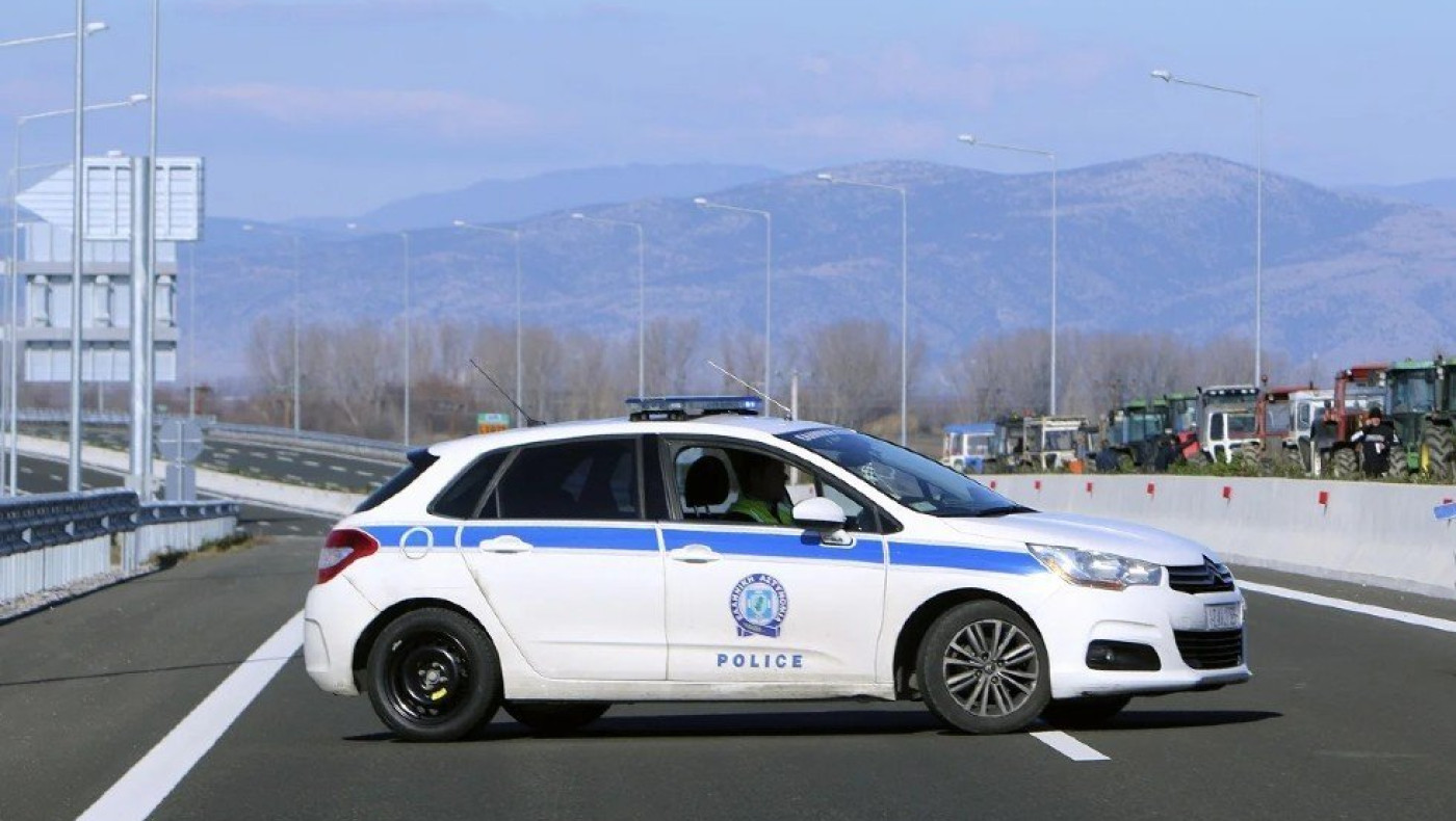 Θεσσαλονίκη: Επεισοδιακή σύλληψη διακινητών μεταναστών στην Εθνική οδό