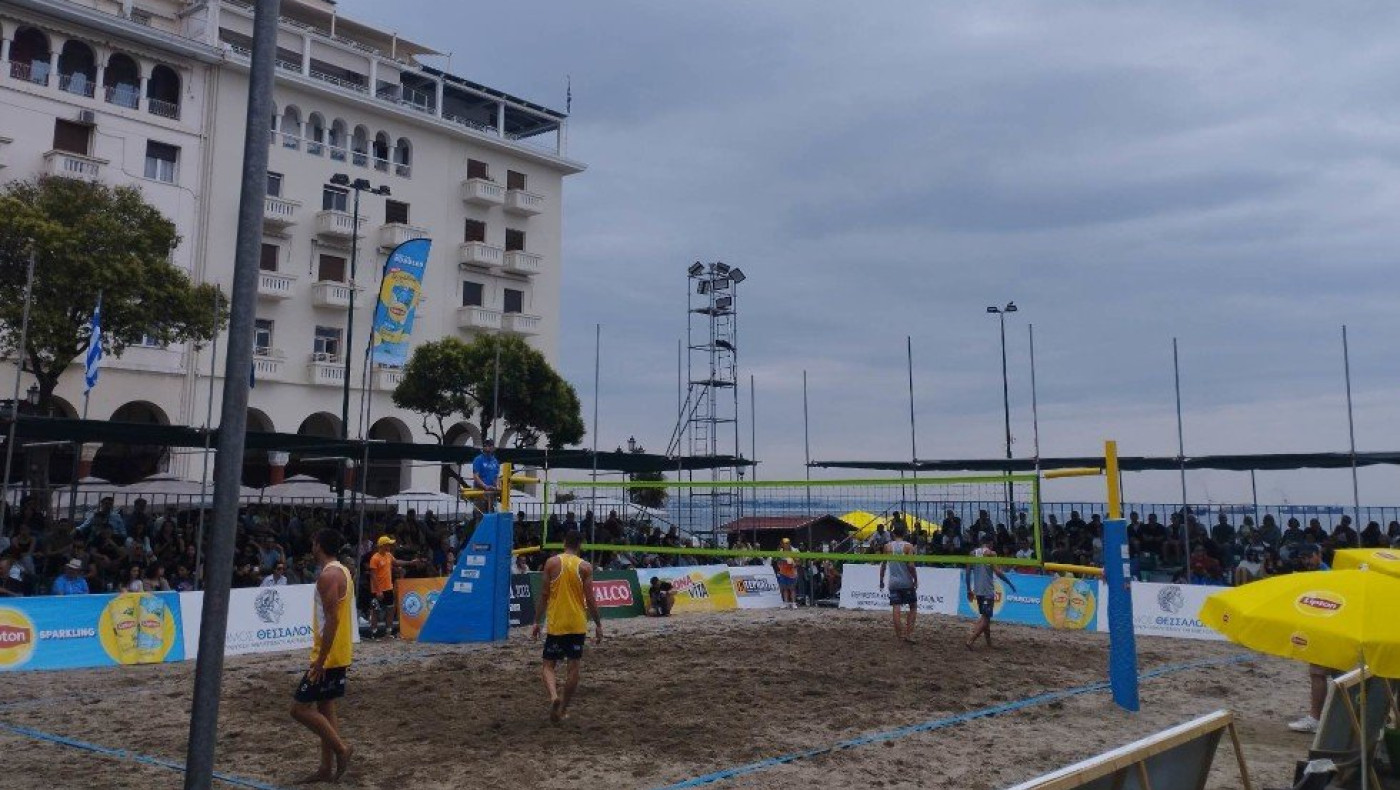 Γέμισε η Αριστοτέλους με κόσμο στο τουρνουά Grand Slam (pics)