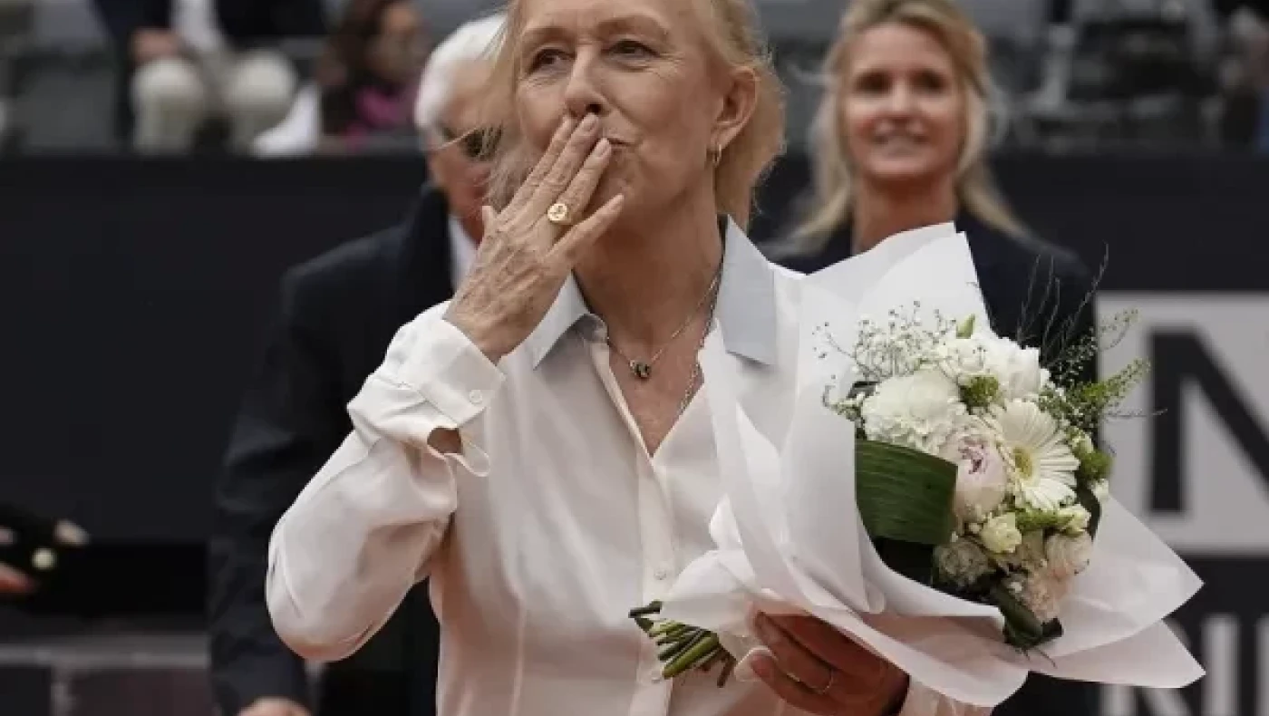 «Καρκίνε γ...»: Η ανάρτηση θρίαμβος από τη Μαρτίνα Ναβρατίλοβα