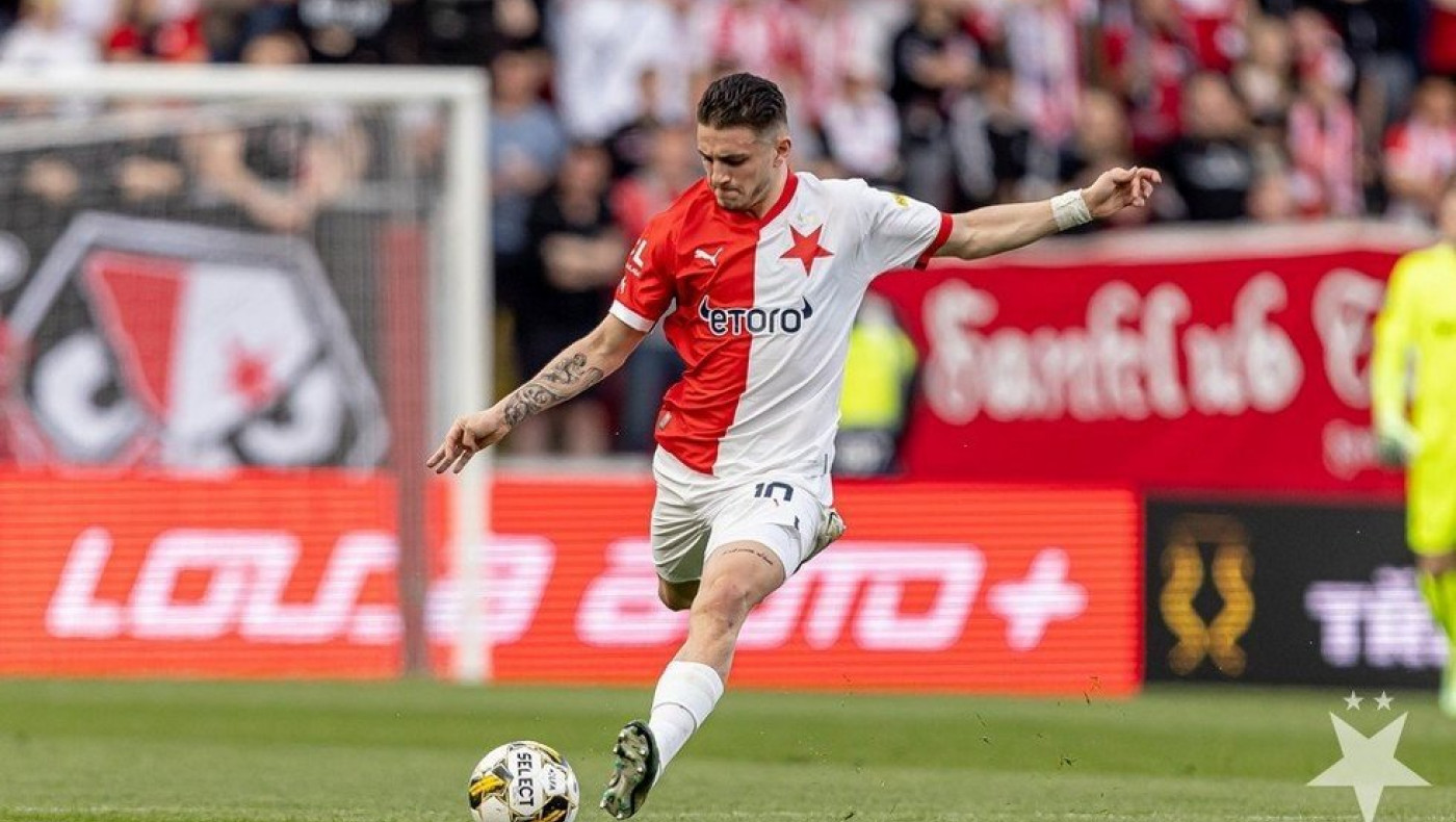 Χρήστος Ζαφείρης: Βασικός με... ασίστ στη νέα νίκη της Σλάβια Πράγας