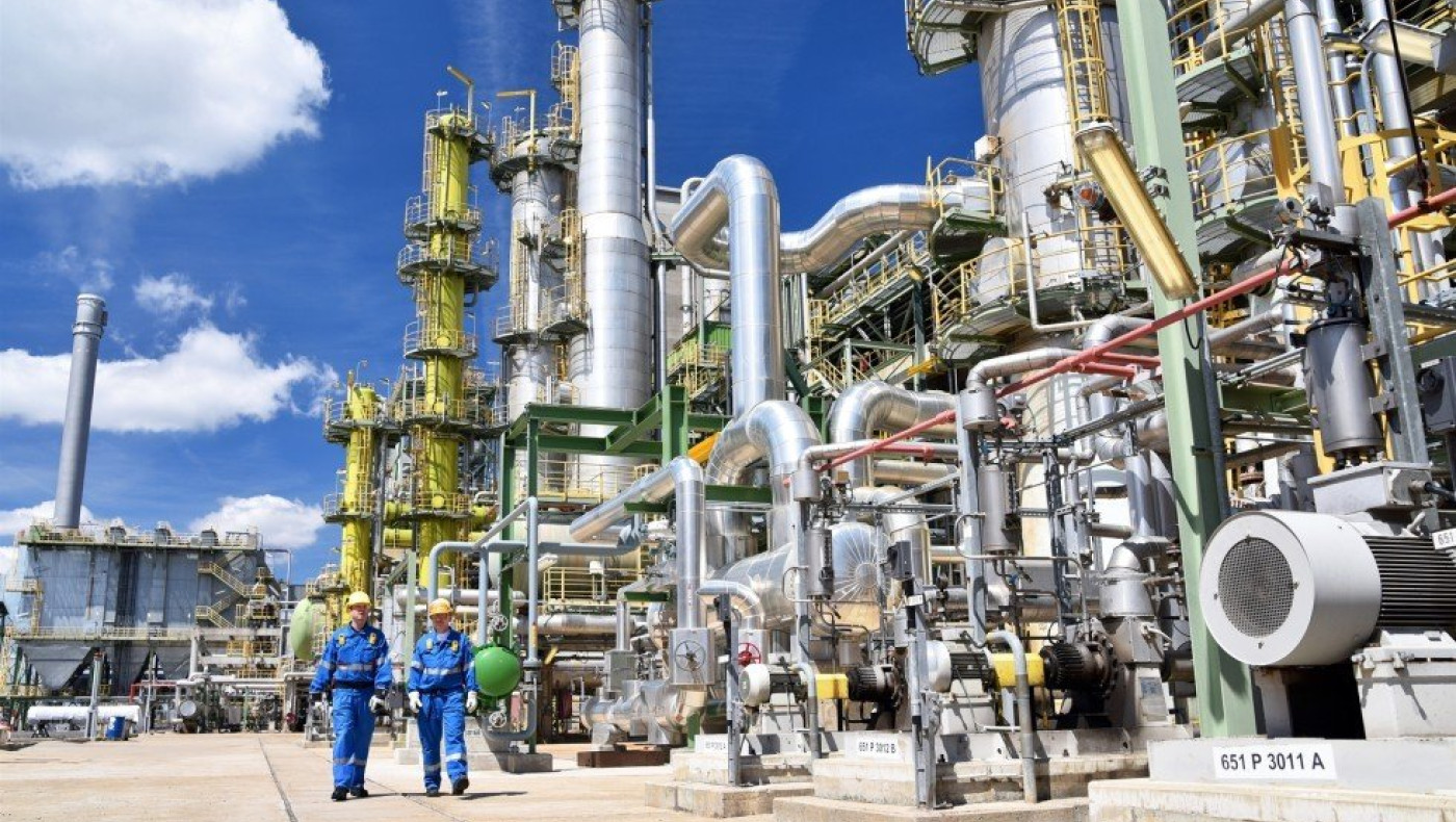 Διορία τριών μηνών στη ρωσικής ιδιοκτησίας σερβική πετρελαϊκή εταιρία NIS να βρει αγοραστή