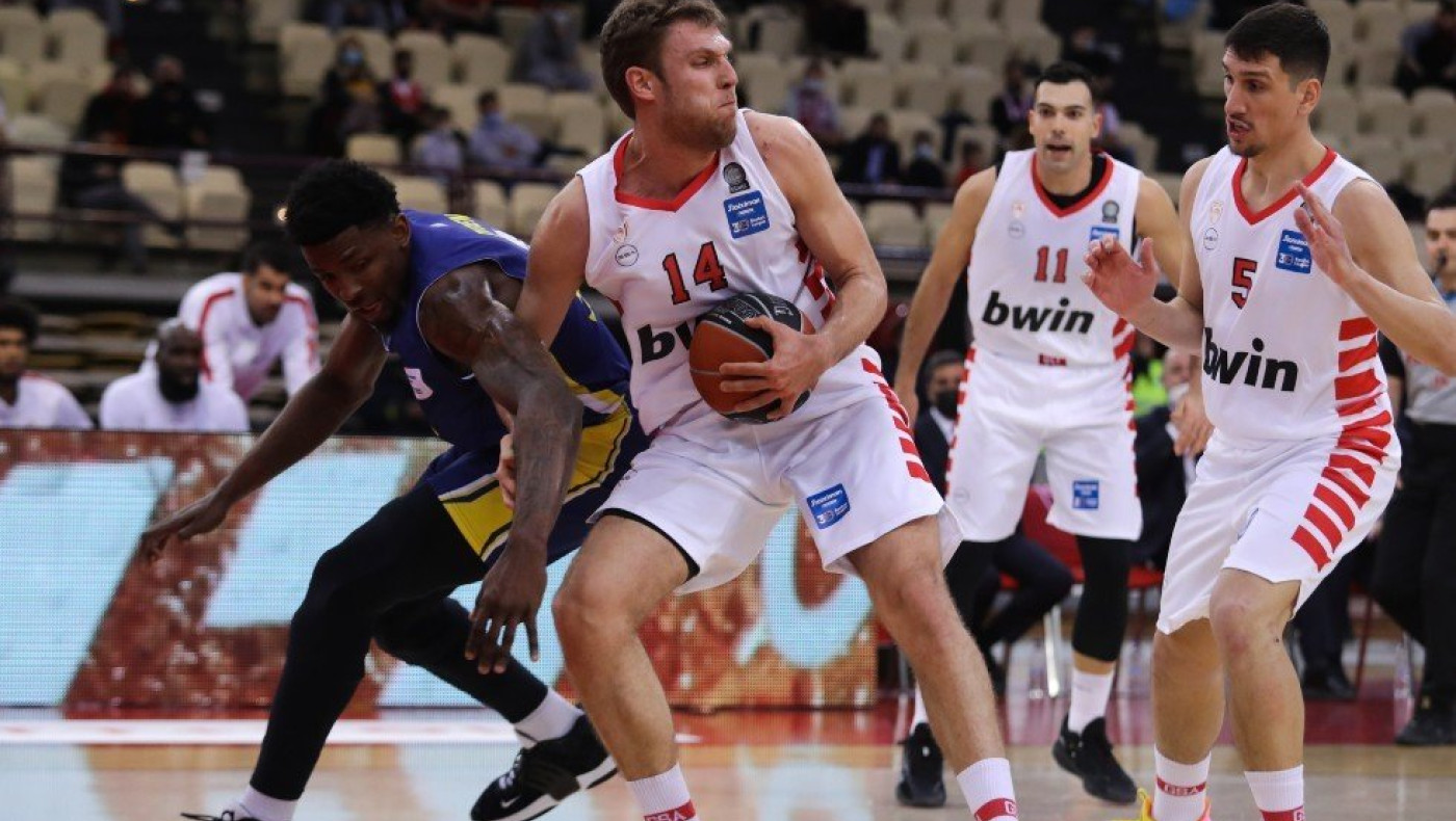 Επίσημο του Σάσα Βεζένκοβ στους Σακραμέντο!