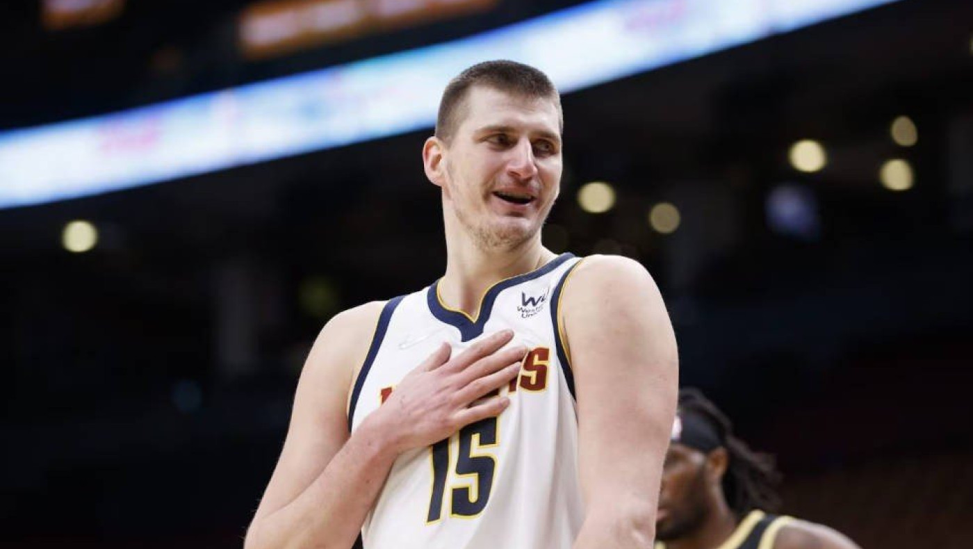 Ο Γιόκιτς σκόρπισε τους Σίξερς - Έγραψε ιστορία ο Λεμπρόν