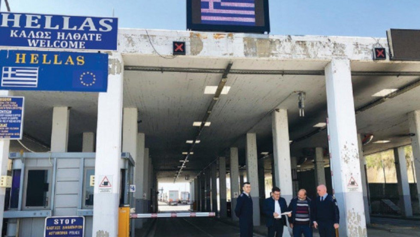 Τελωνείο Κήπων: «Τον "καθάρισε" με τον λοστό και μετά τον πάτησε με το αμάξι» λέει συγγενής του 57χρονου