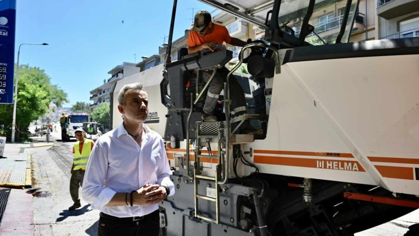Δήμος Θεσσαλονίκης: Ξεκίνησε ασφαλτόστρωση στη Λαμπράκη﻿ - Επιθεώρηση από Ζέρβα