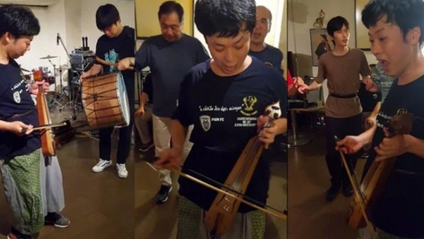 Ιάπωνας λυράρης με φάνελα για τον Πόντο και τον ΠΑΟΚ! (vid)