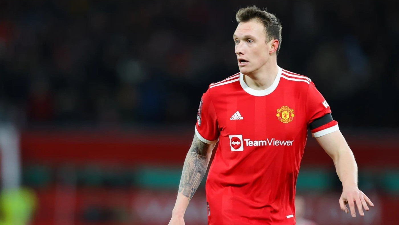 Ο Άρης «ψάχτηκε» για τον Φιλ Τζόουνς της Μ.Γιουνάιτεντ