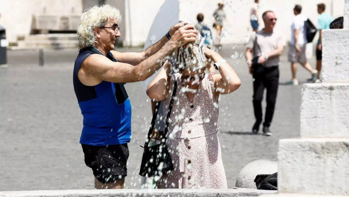 Καύσωνας: Τα 7 μέτρα προστασίας και τα συμπτώματα της θερμοπληξίας