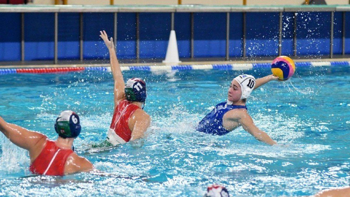 Εκτός εξάδας η εθνική πόλο γυναικών, ήττα με 10-9 από την Ουγγαρία