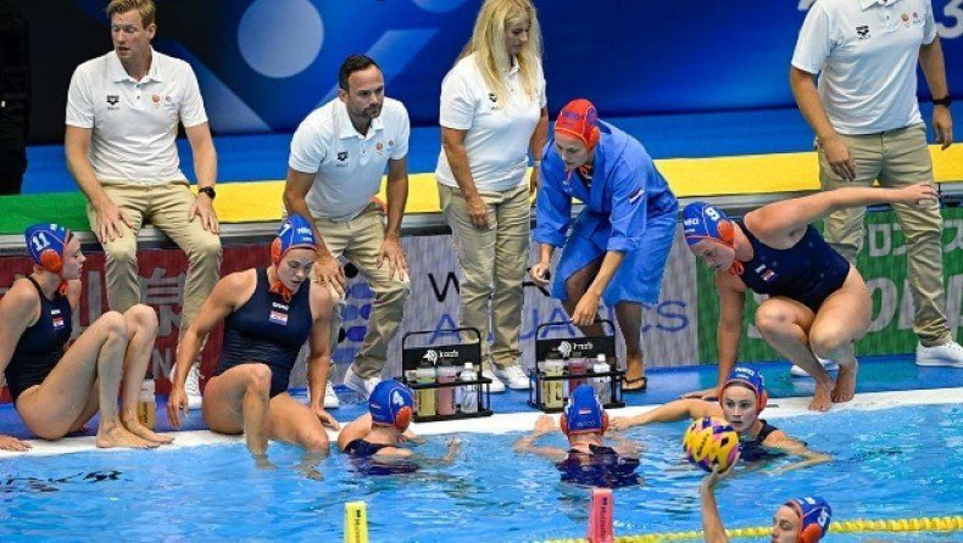 Η Ολλανδία του Δουδέση στα ημιτελικά του Παγκοσμίου