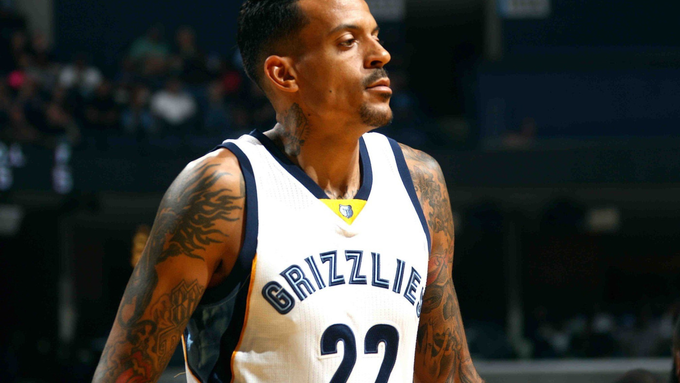 Απίστευτο «buzzer beater» από τον Μπαρνς!! (video)