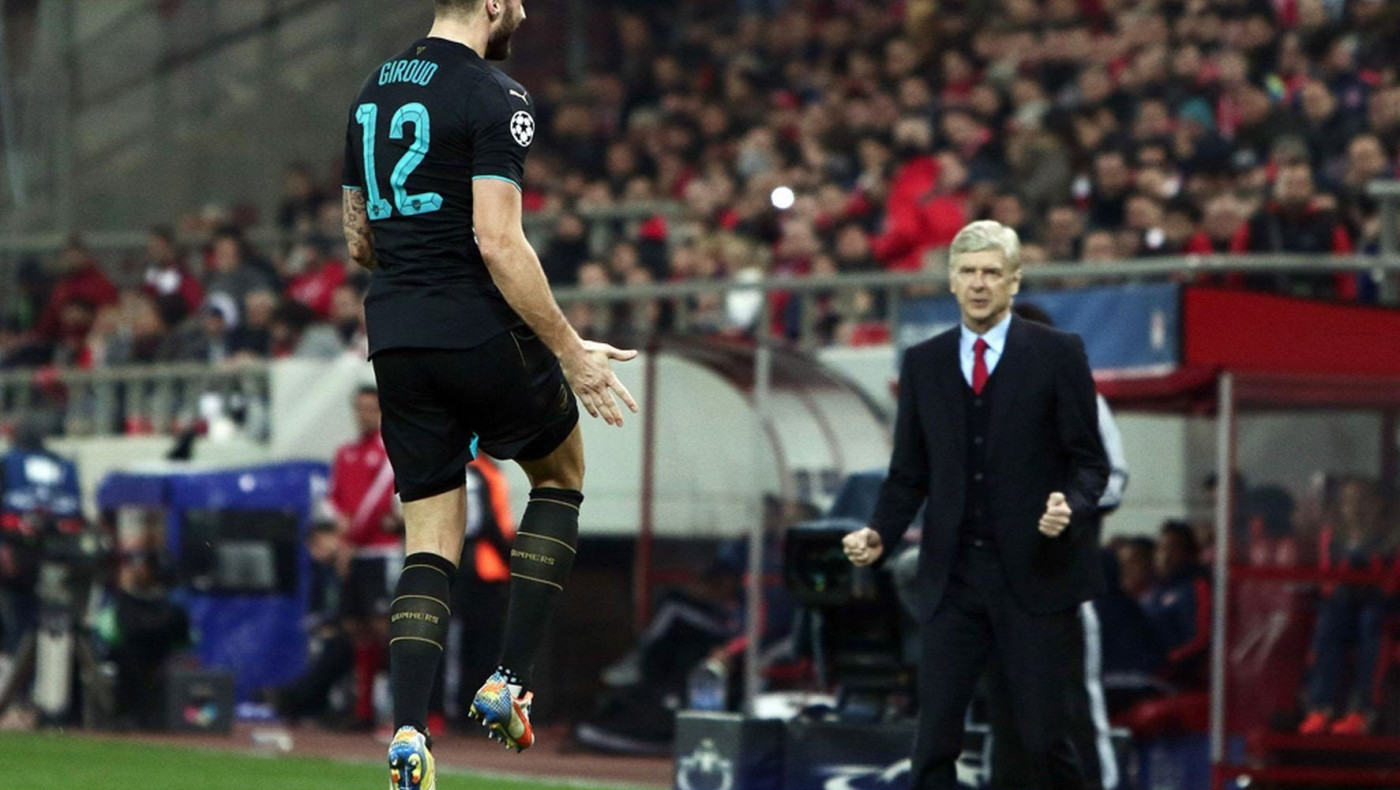 Βένγκερ: «Όταν έχεις Ζιρού δε χρειάζεσαι τον Μπενζεμά»