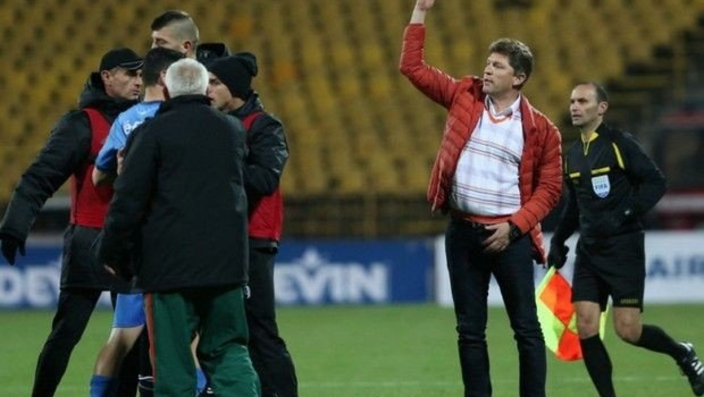 Έφυγε από το γήπεδο και υποβιβάστηκε η Λίτεξ Λόβετς! (vid)