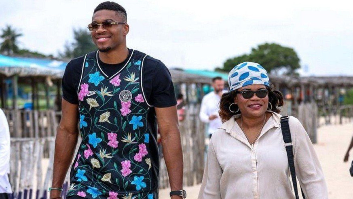 Γιάννης Αντετοκούνμπο: «Επιτέλους έφτασα στη Νιγηρία»