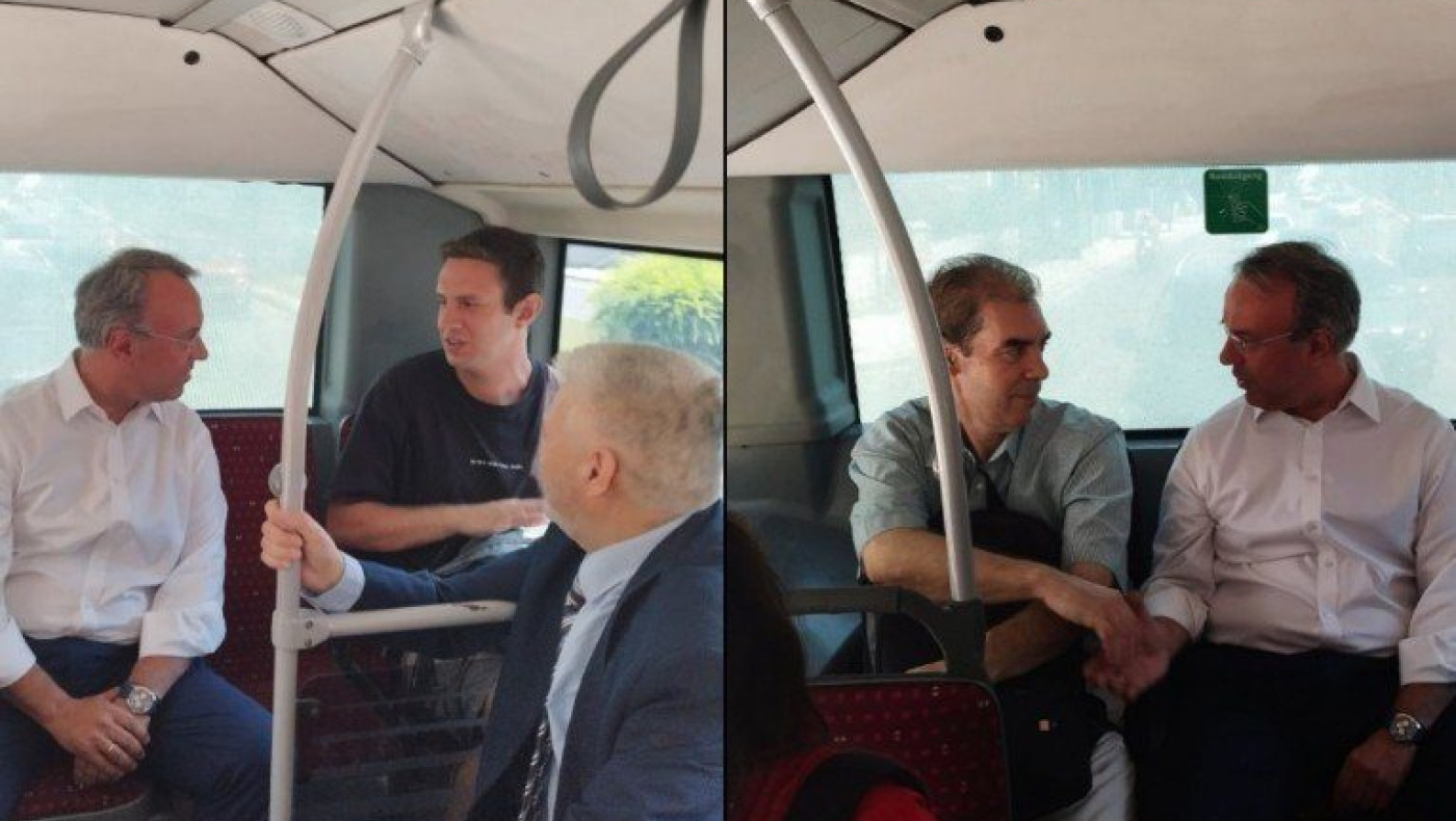 Θεσσαλονίκη: Μπήκε σε λεωφορείο του ΟΑΣΘ ο Χρήστος Σταϊκούρας (pics)