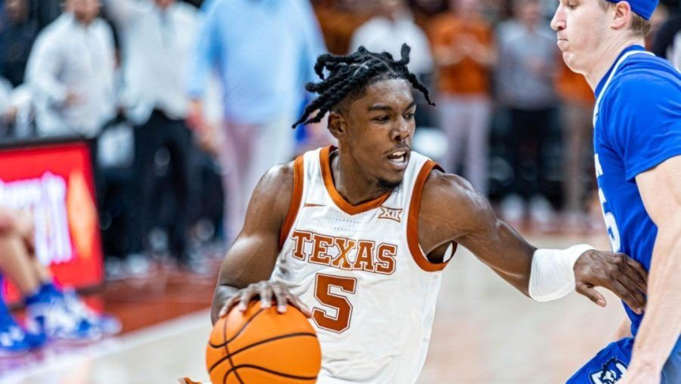 Σούπερ ρεκόρ για τον Μάρκους Καρ του Άρη: Πρώτος Καναδός σε πόντους και ασίστ στο NCAA