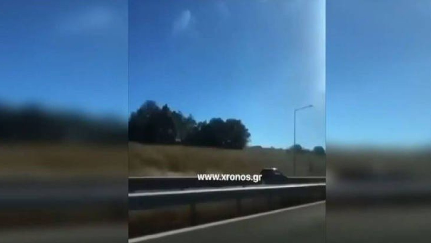 Εβρος-Βίντεο ΣΟΚ: Τρία αυτοκίνητα διακινητών στο αντίθετο ρεύμα της Εγνατίας!