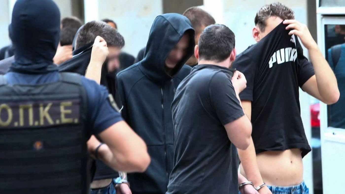 Δολοφονία Κατσούρη: Τρία νέα εντάλματα σύλληψης για Έλληνες χούλιγκανς