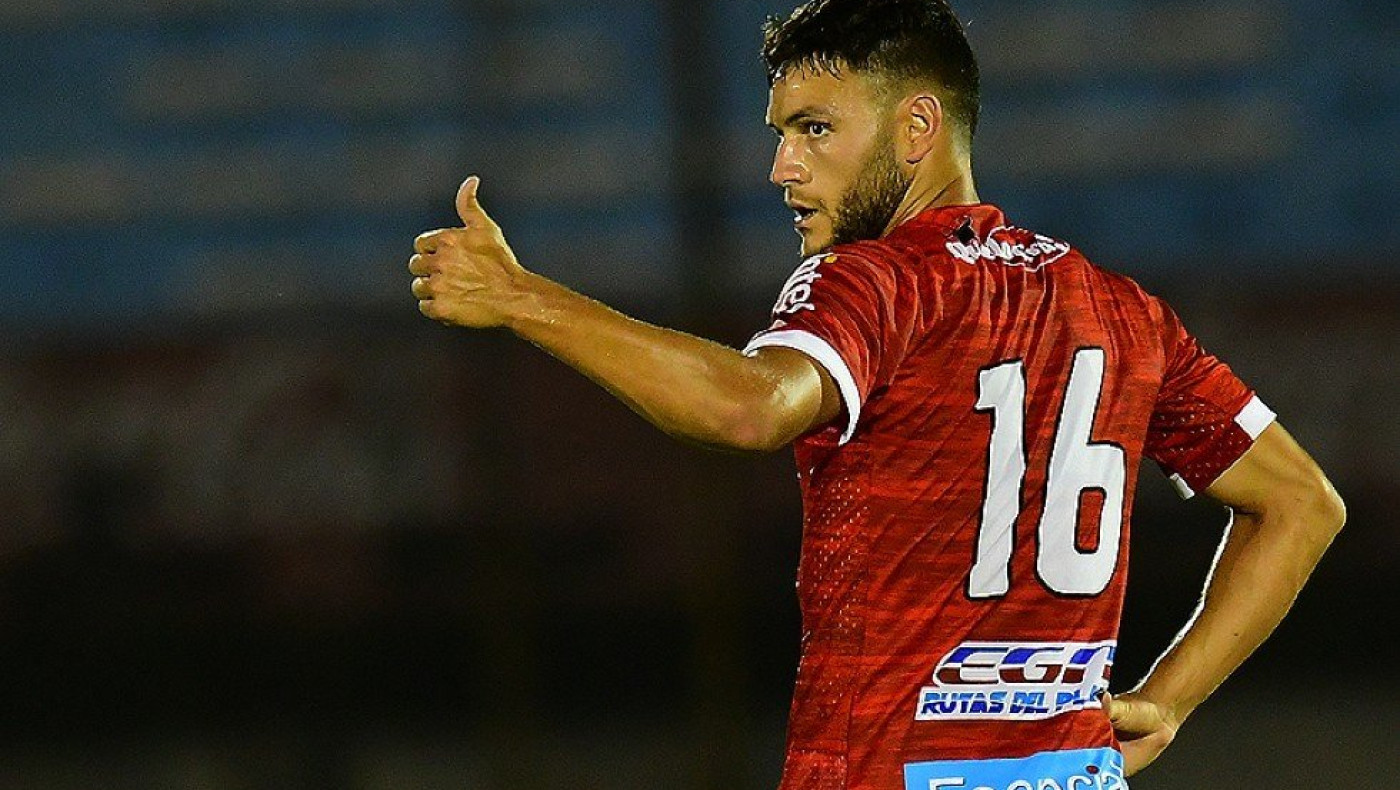 Πανσερραϊκός: Εξετάζει τον Ρενάτο Σέζαρ