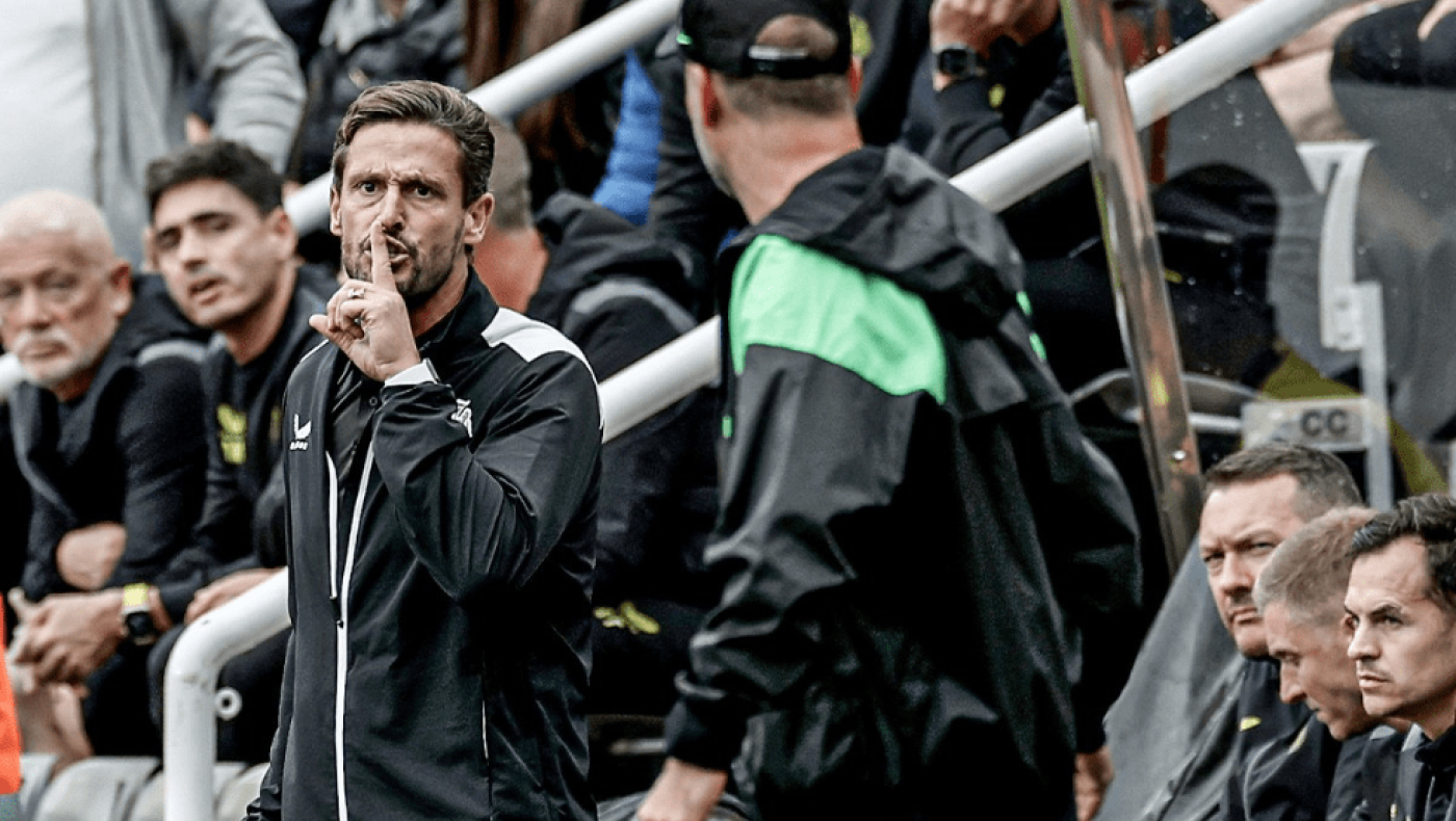 Ο βοηθός της Νιουκάστλ ζήτησε από τον Κλοπ να σωπάσει -Πώς αντέδρασε ο Γερμανός τεχνικός