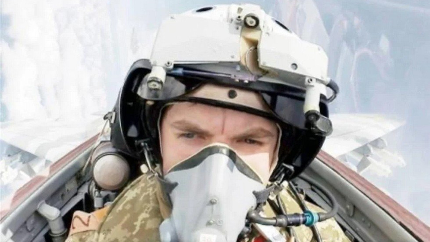 Θρήνος στην Ουκρανία για τον «Juice»: Νεκρός ο θρυλικός πιλότος στη σύγκρουση αεροσκαφών