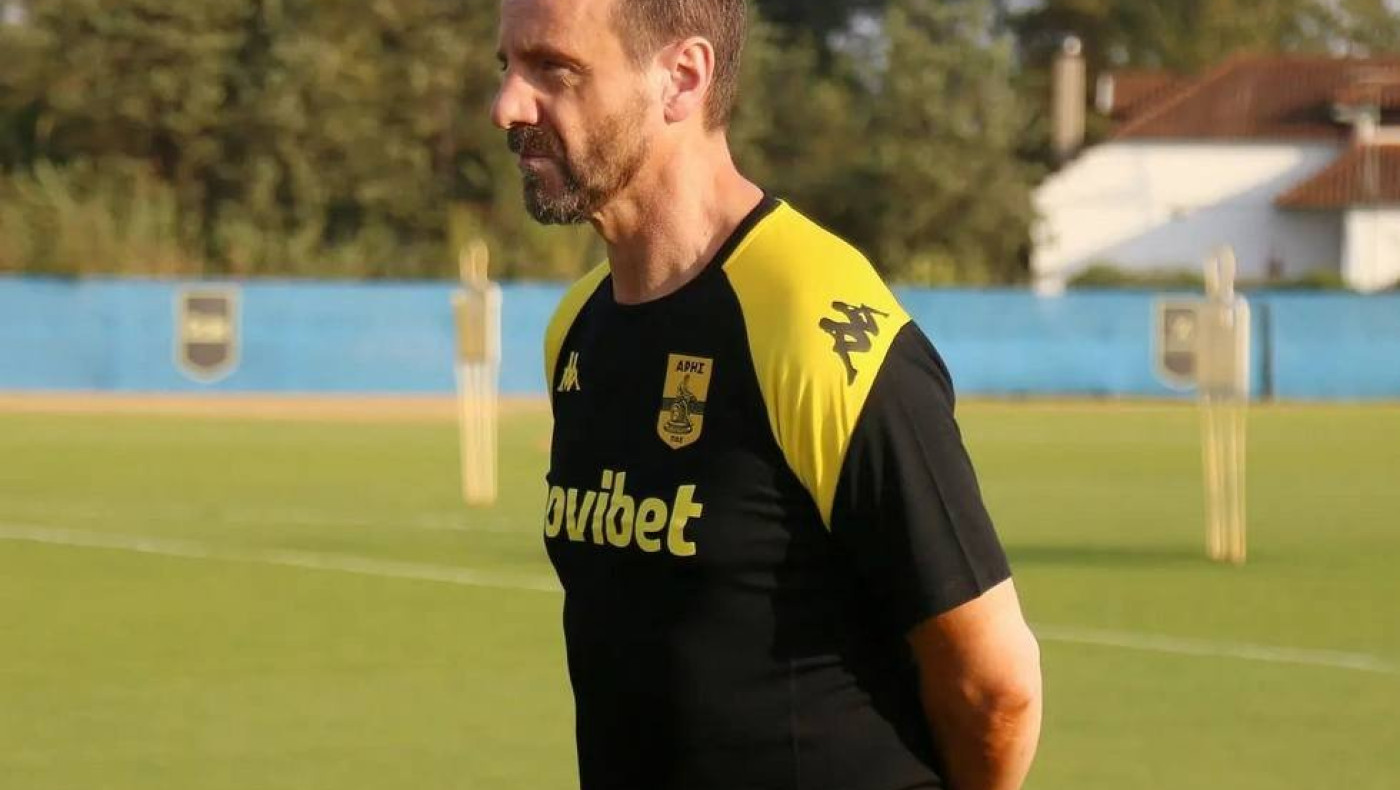 Μάντζιος: «Θέλω ο κόσμος να έρθει να βοηθήσει με την θετική του αύρα την ομάδα»