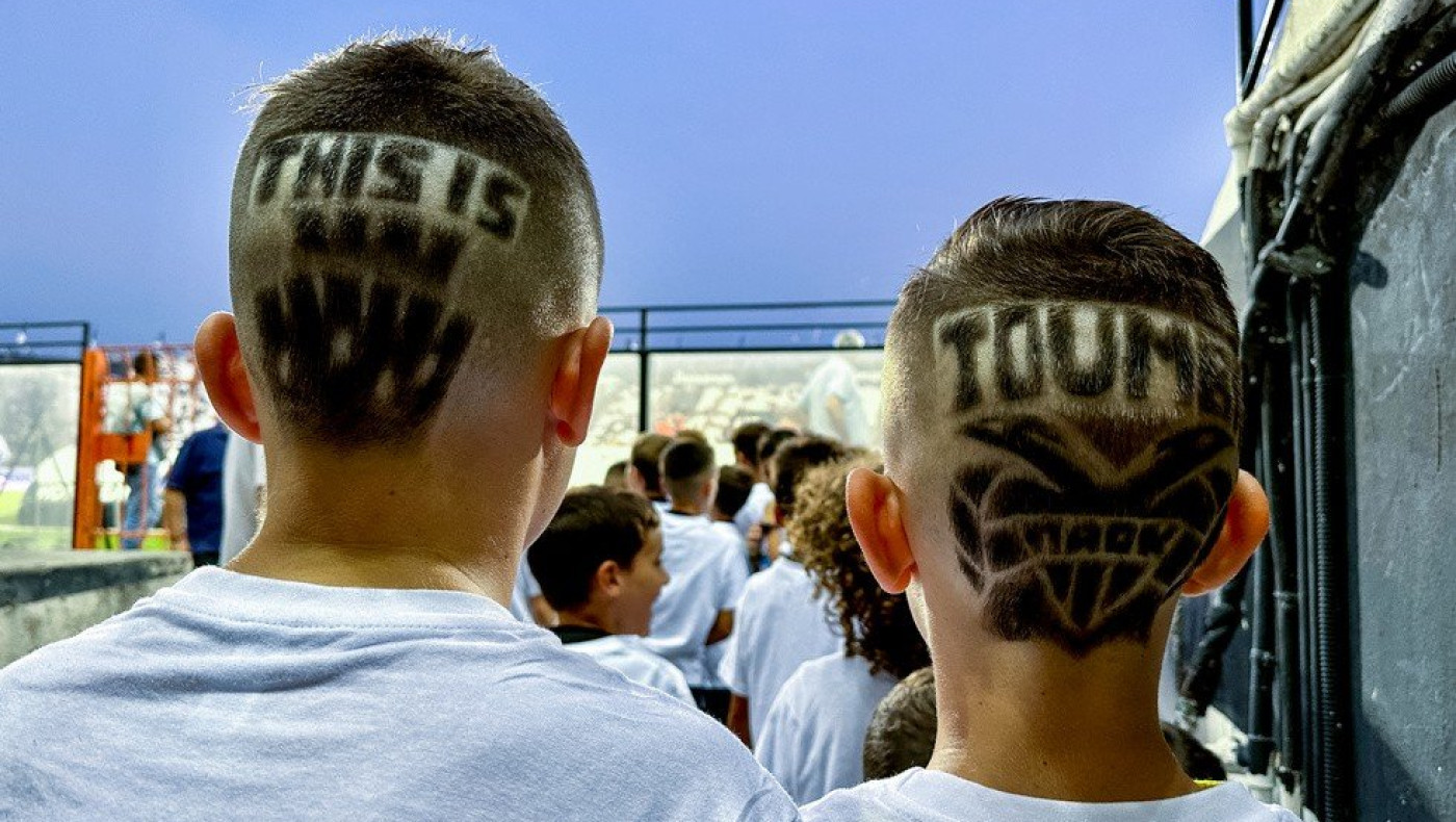 Το τρομερό κούρεμα δύο νεαρών φίλων του ΠΑΟΚ (pic)