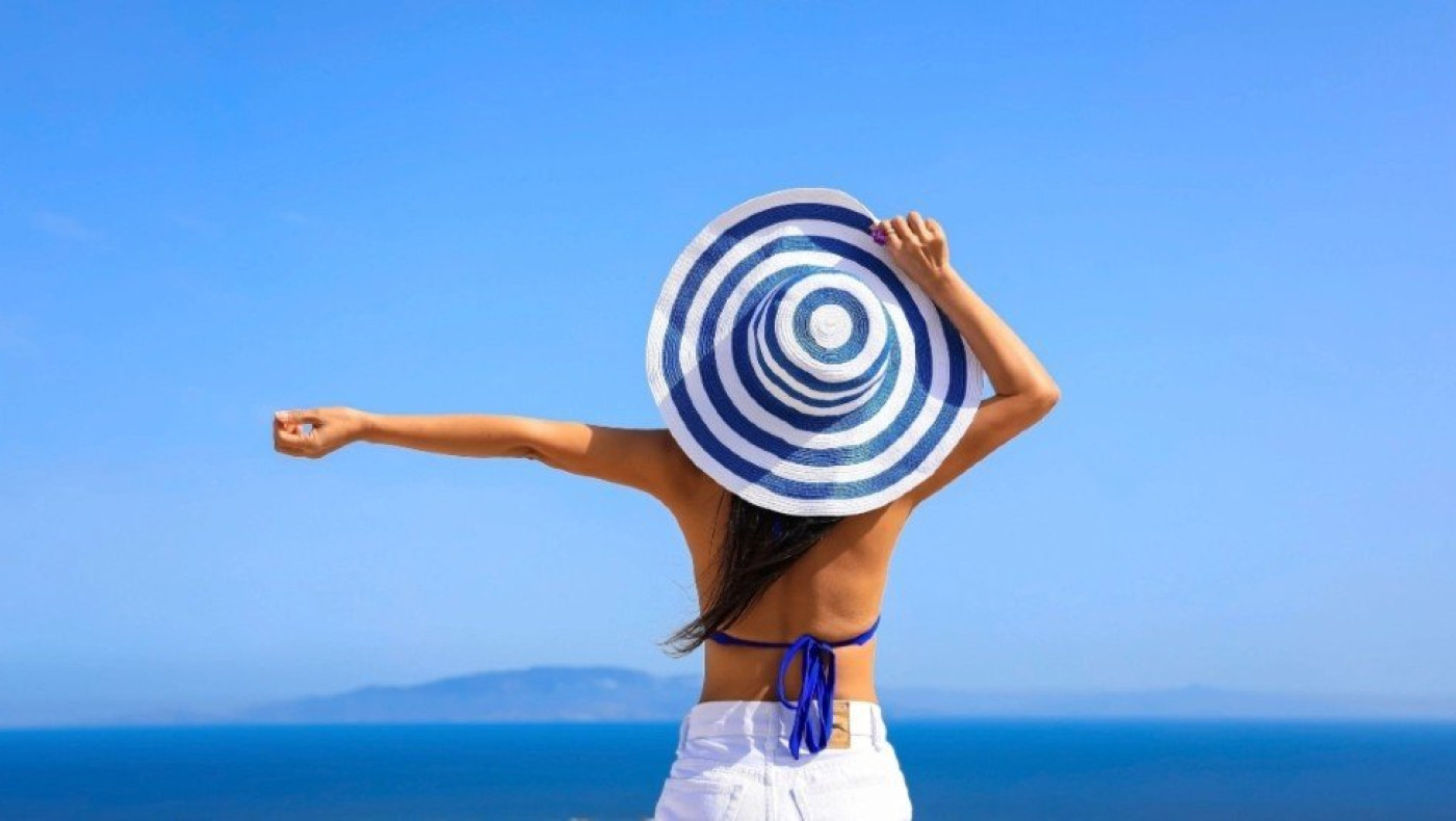 Από σήμερα οι αιτήσεις για το Voucher διακοπών 200 ευρώ