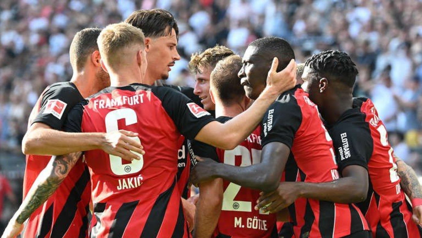 Ούγκο Εκιτίκε: Παίζει «μόνη της» η Λίβερπουλ, αποσύρθηκε η Νιουκάστλ